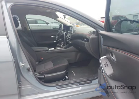 2024 Nissan Sentra Sr Xtronic Cvt из США, поврежденный, VIN 3N1AB8DVXRY235854